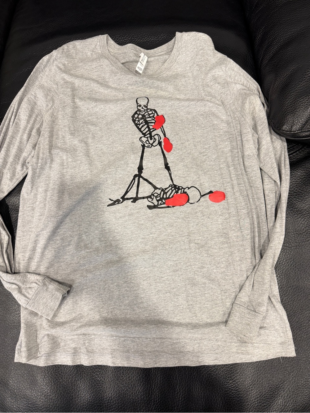 Men's Gray Graphic Long-Sleeve Tee